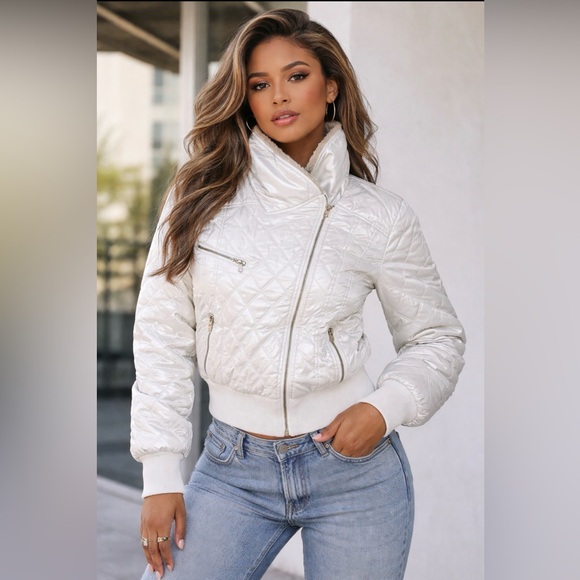 Jackets & Blazers - Stylish Quilted White Jacket